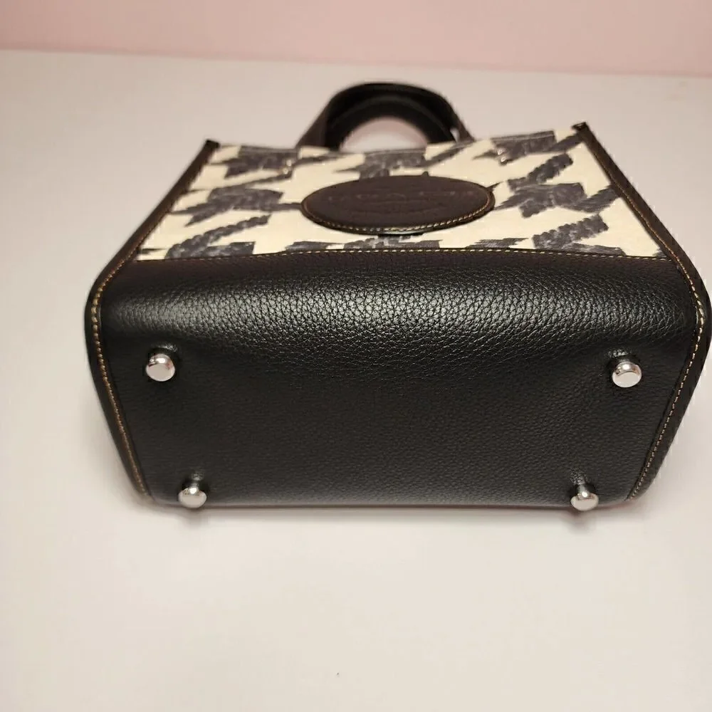 COACH CJ623 Dempsey Tote 22 Canvas & Leather Houndstooth Print Patch Cream